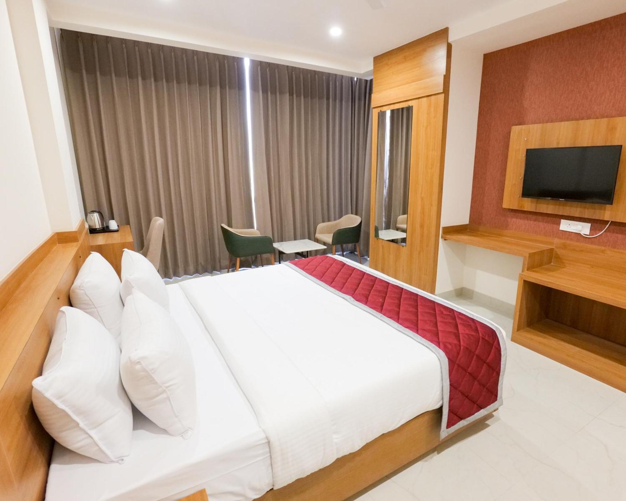 Hotel Sterling Plaza- Bangalore International Airport Dod Jāla Kültér fotó