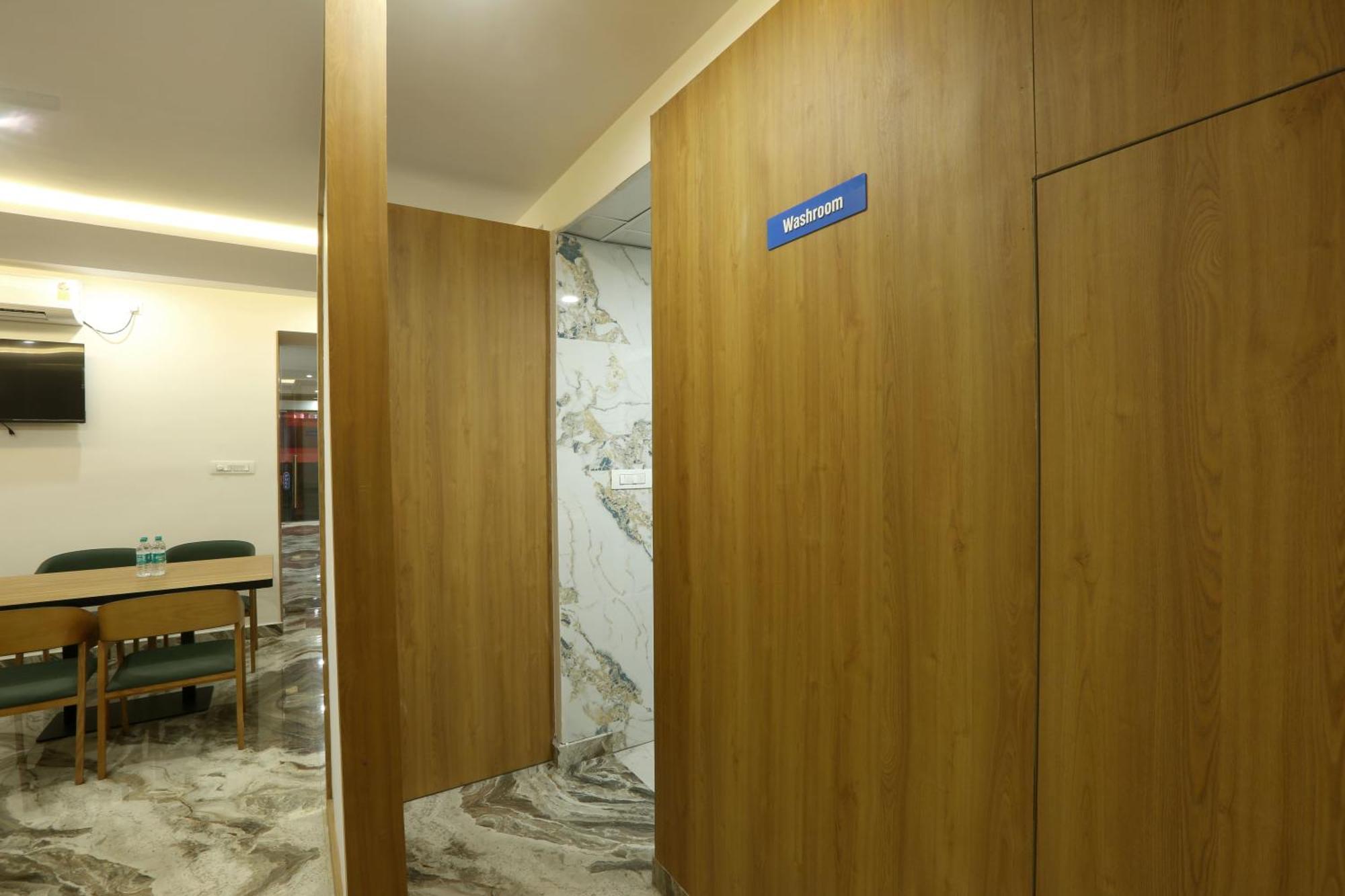 Hotel Sterling Plaza- Bangalore International Airport Dod Jāla Kültér fotó