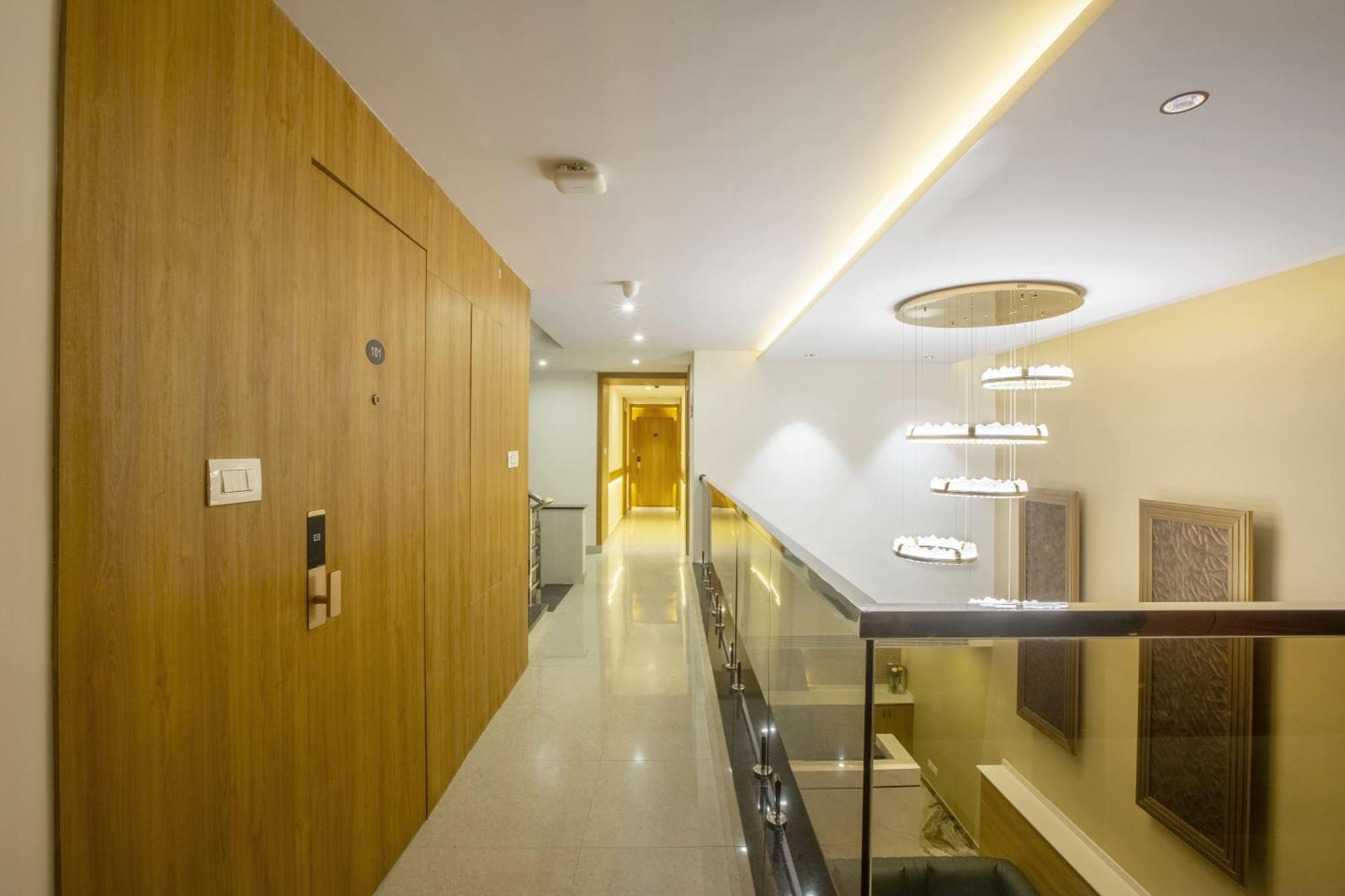 Hotel Sterling Plaza- Bangalore International Airport Dod Jāla Kültér fotó