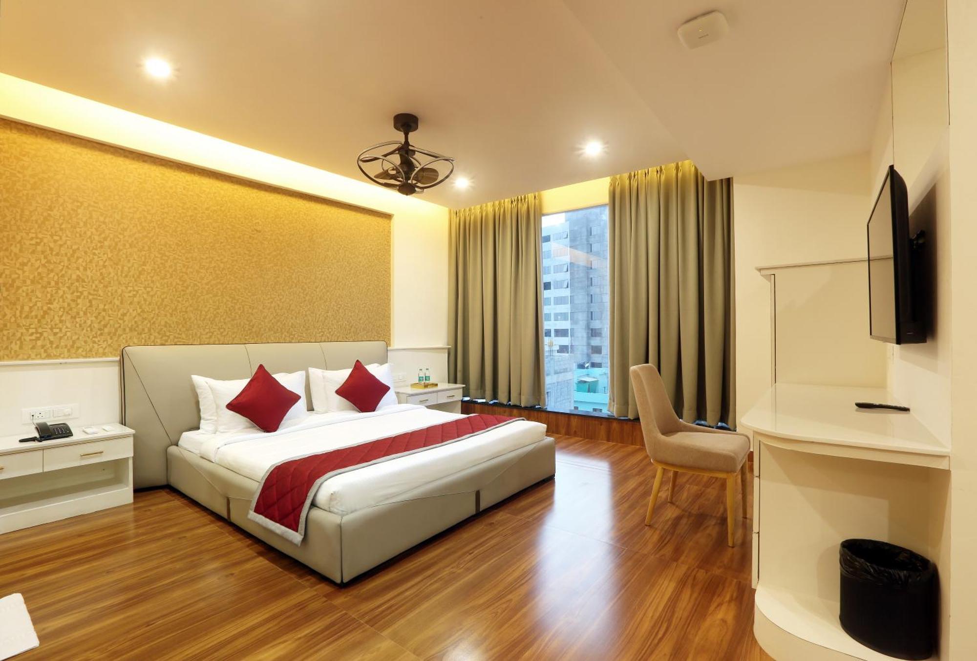 Hotel Sterling Plaza- Bangalore International Airport Dod Jāla Kültér fotó